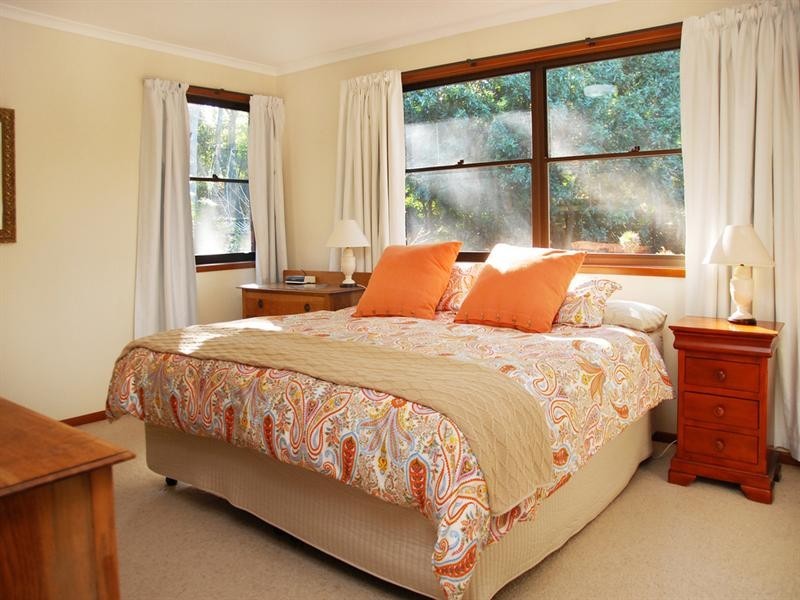 11 Dorge Street, Middle Ridge QLD 4350