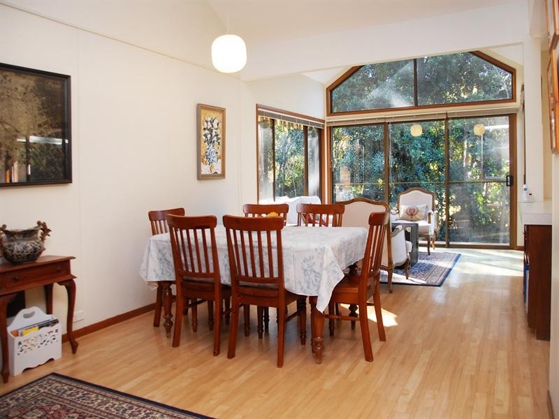 11 Dorge Street, Middle Ridge QLD 4350