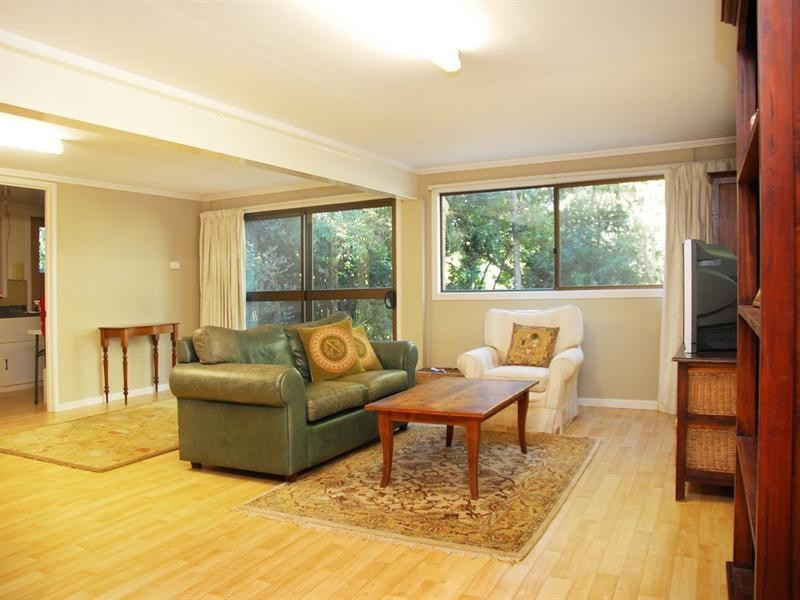 11 Dorge Street, Middle Ridge QLD 4350