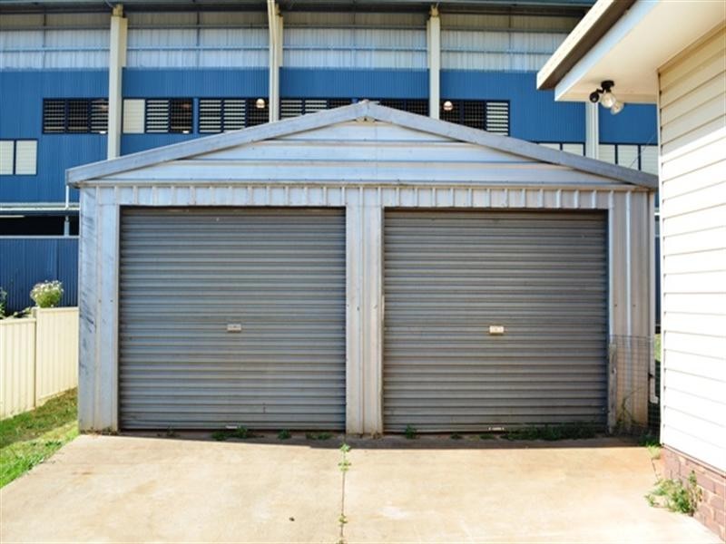 71 Crown Street, Rangeville QLD 4350