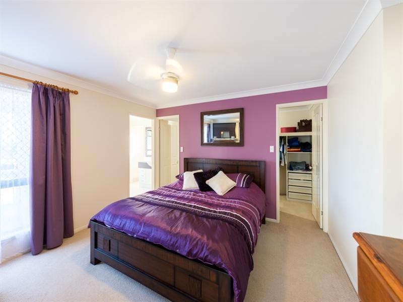 5 Jacqueline Street, Glenvale QLD 4350