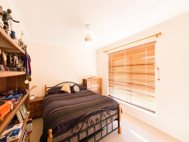 5 Jacqueline Street, Glenvale QLD 4350