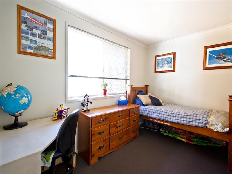 41 Martini Street, Mount Lofty QLD 4350