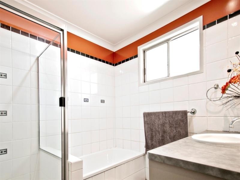 41 Martini Street, Mount Lofty QLD 4350