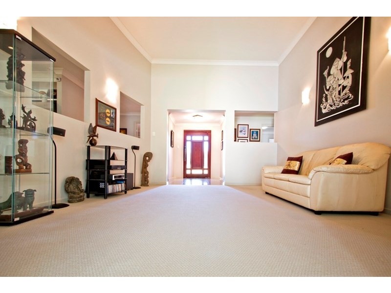 37 Rogers Drive, Highfields QLD 4352