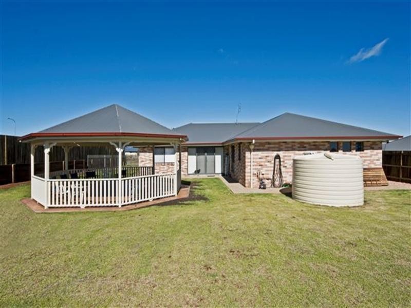 24 Whitman Street, Westbrook QLD 4350