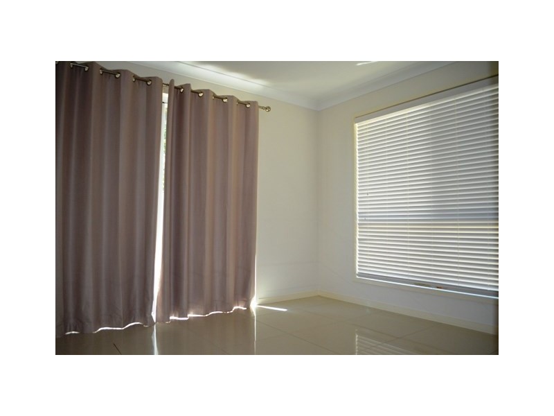 2/3 Phyllis Street, Harristown QLD 4350