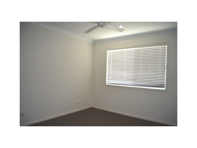 2/3 Phyllis Street, Harristown QLD 4350