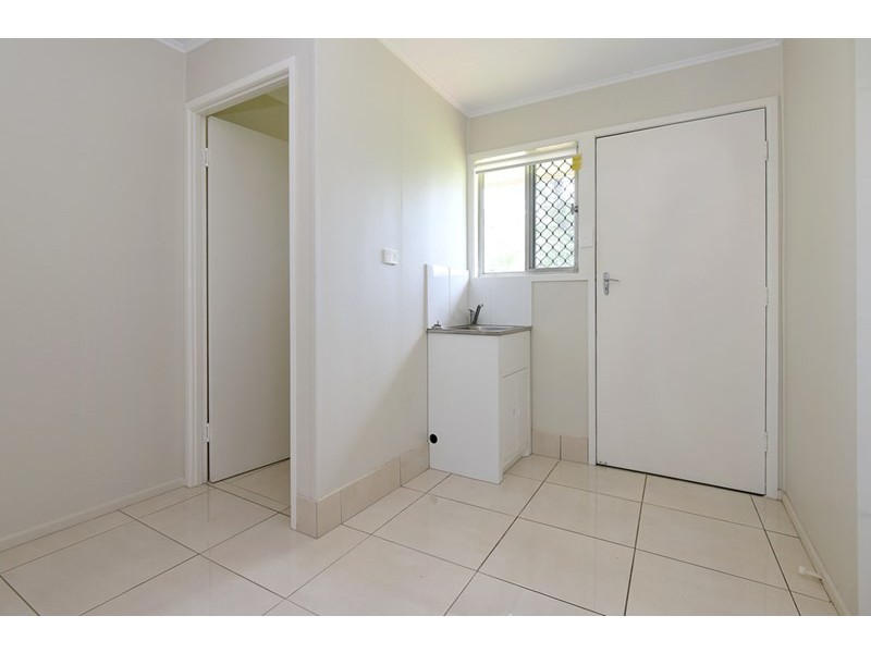 54 High Street, Rangeville QLD 4350