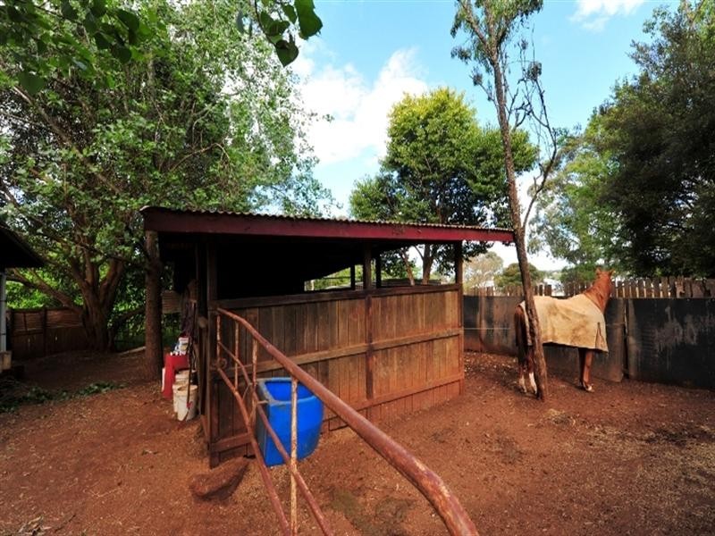 48 and 50 Rob Street, Newtown QLD 4350