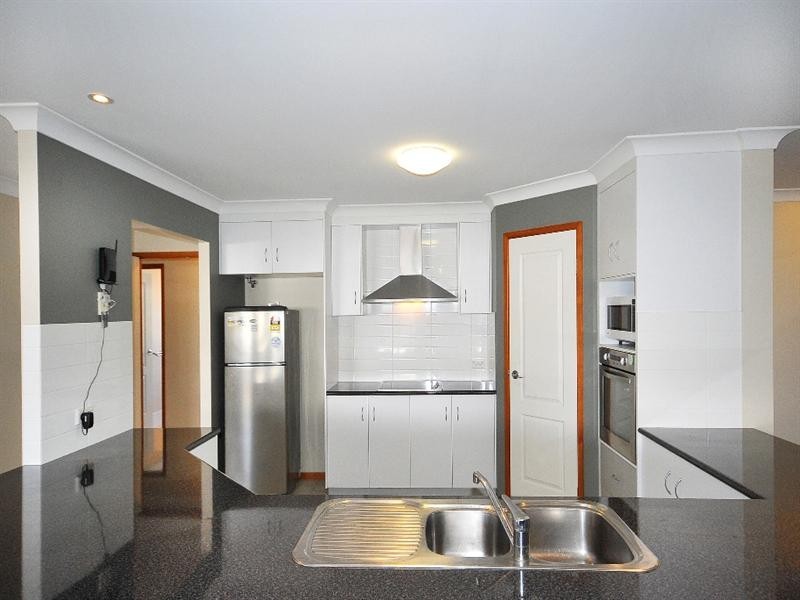 538 Hume Street, Middle Ridge QLD 4350