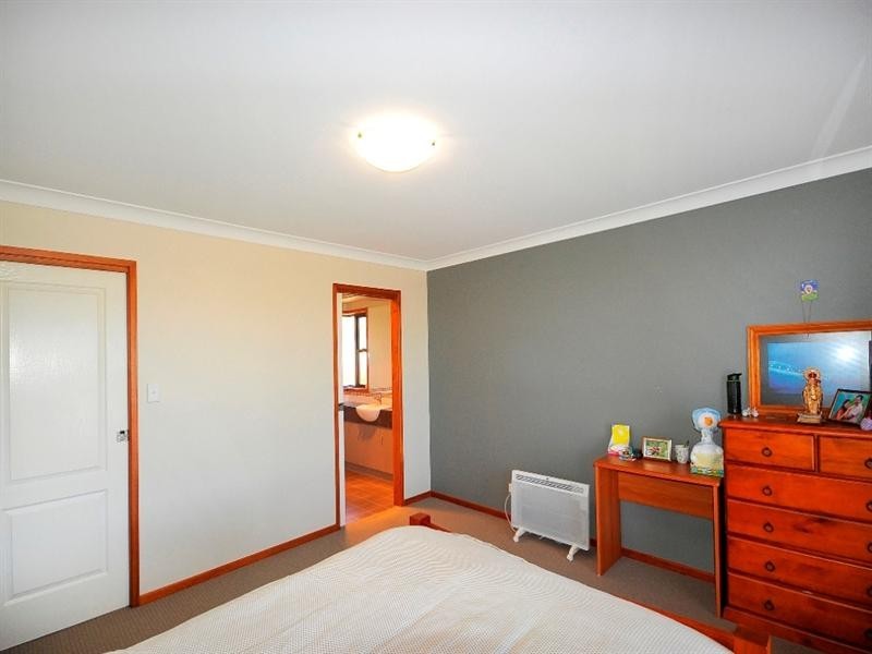 538 Hume Street, Middle Ridge QLD 4350