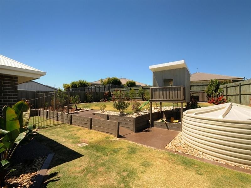 5 Wagtail Drive, Highfields QLD 4352