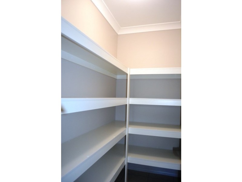 12 Currawong Street, Rangeville QLD 4350