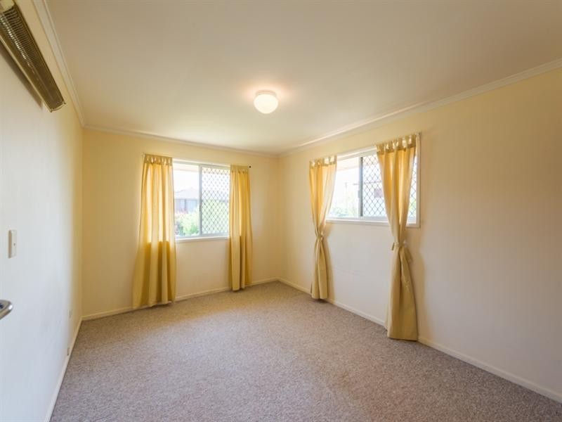 4 Luke Street, Kearneys Spring QLD 4350