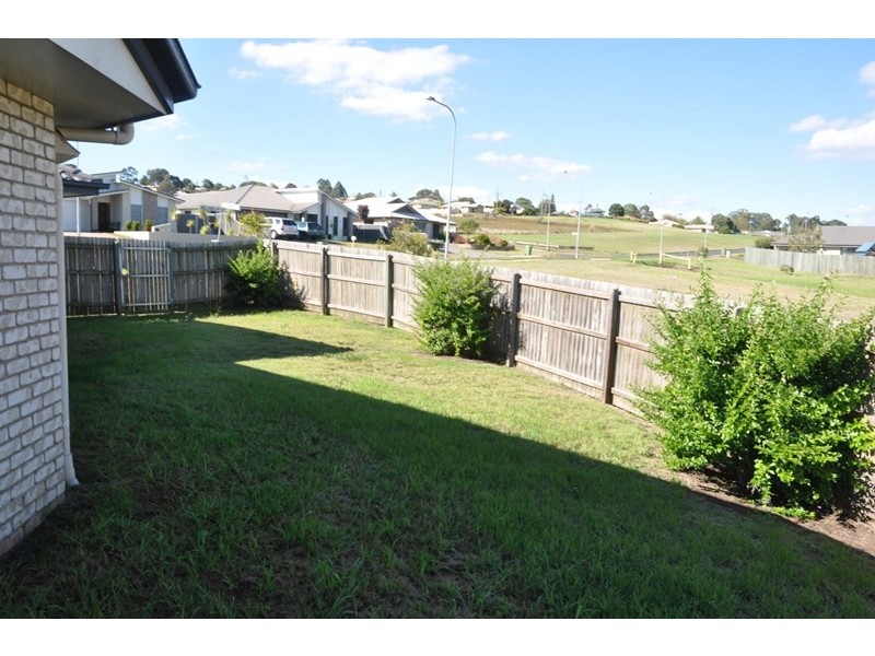 18 Bellara Drive, Harristown QLD 4350