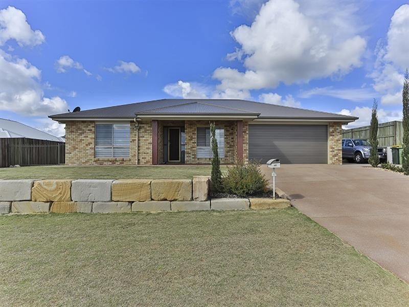 10 Devoran Street, Kleinton QLD 4352