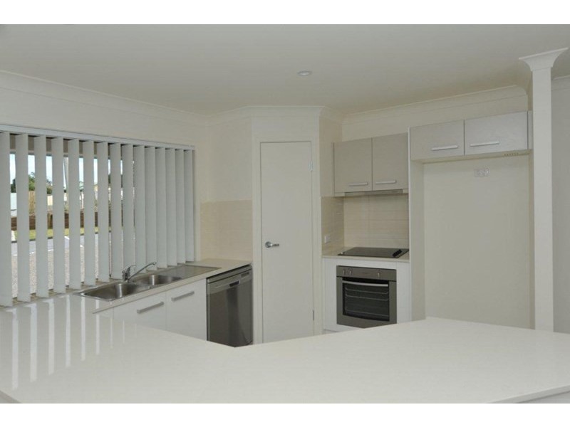 5/98 Main Street, Westbrook QLD 4350