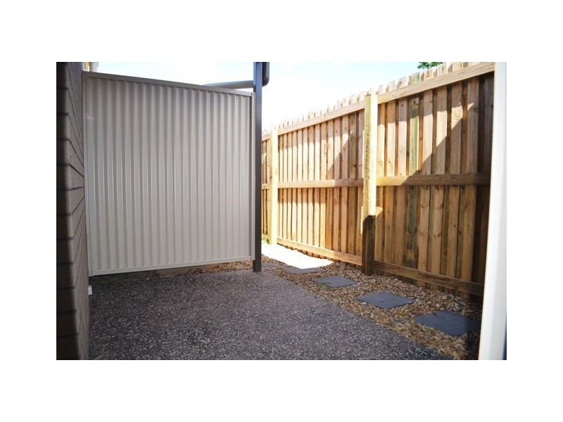 5/98 Main Street, Westbrook QLD 4350