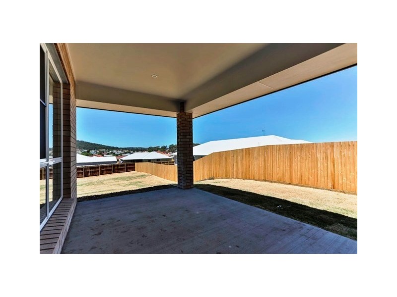 30 Edwin Street, Westbrook QLD 4350