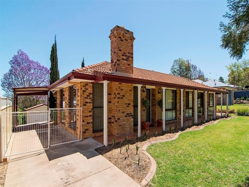 7 Leahy Drive, Kingsthorpe QLD 4400