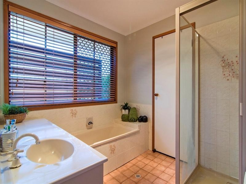 7 Leahy Drive, Kingsthorpe QLD 4400