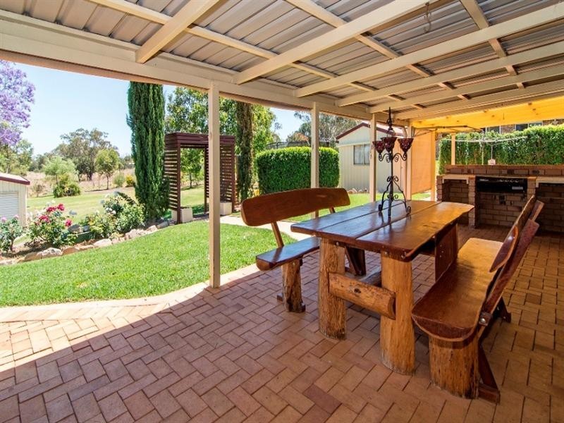 7 Leahy Drive, Kingsthorpe QLD 4400