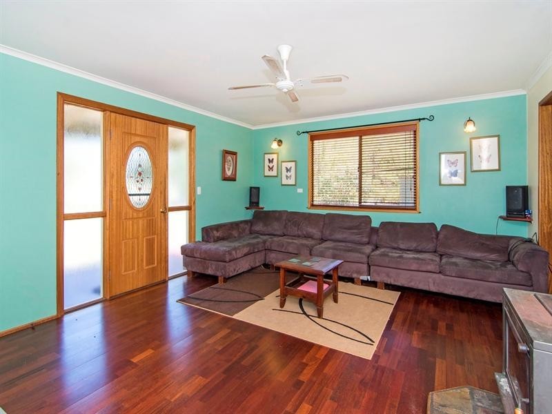 6 Hillview Crescent, Gowrie Junction QLD 4352