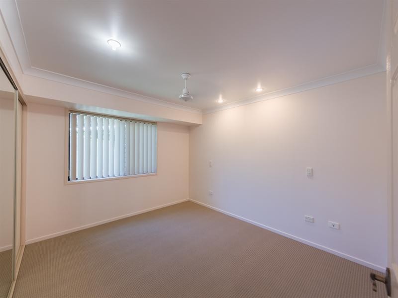 2 Weis Crescent, Middle Ridge QLD 4350