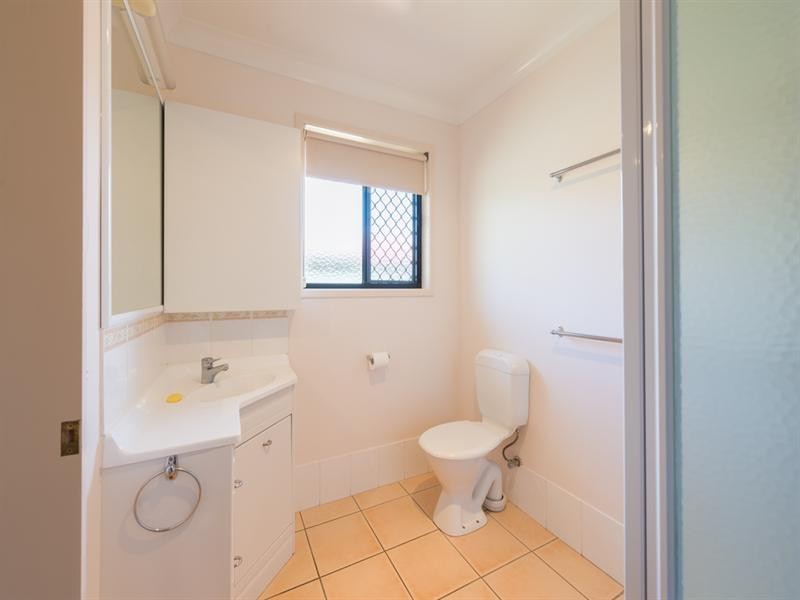 2 Weis Crescent, Middle Ridge QLD 4350