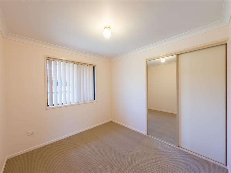 2 Weis Crescent, Middle Ridge QLD 4350