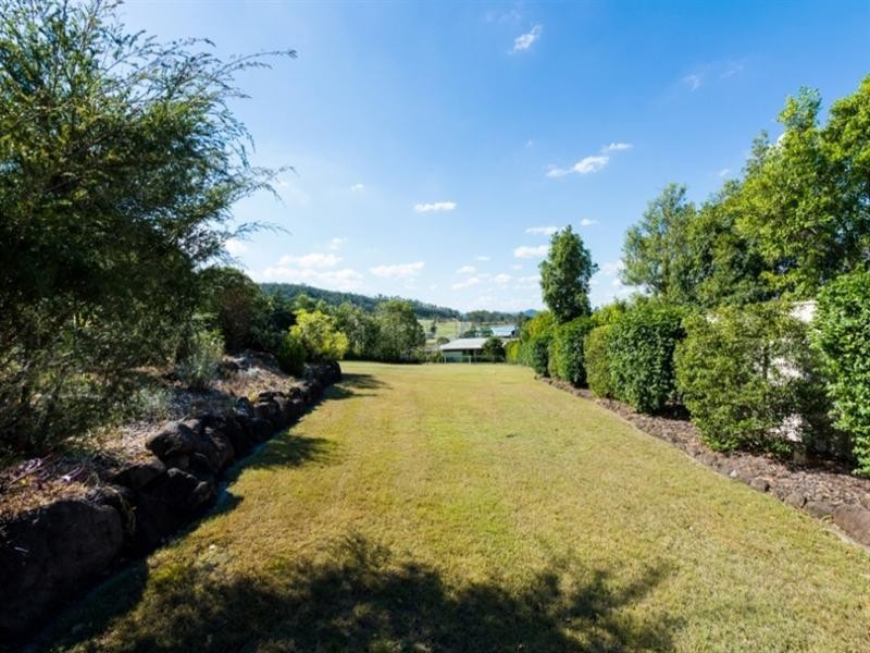 12 Debra Street, Withcott QLD 4352