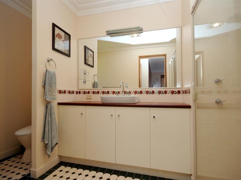 13 Diosma Drive, Highfields QLD 4352