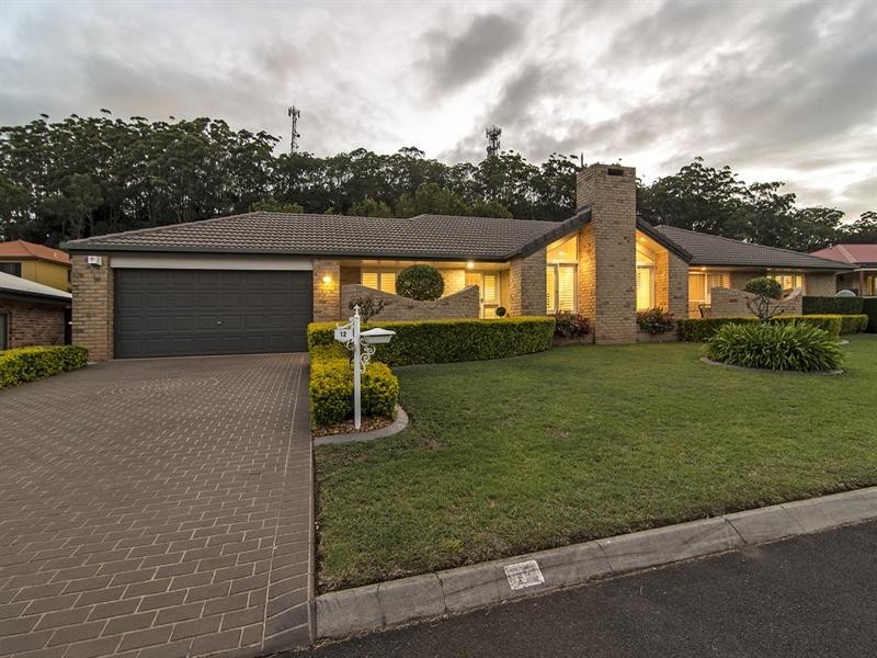 12 Dalston Court, Mount Lofty QLD 4350