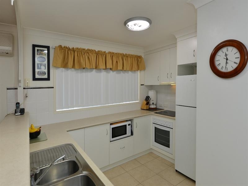 2/35a Searle Street, South Toowoomba QLD 4350