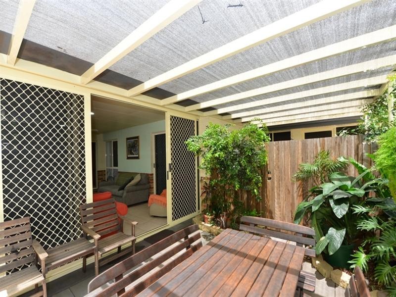 2/35a Searle Street, South Toowoomba QLD 4350