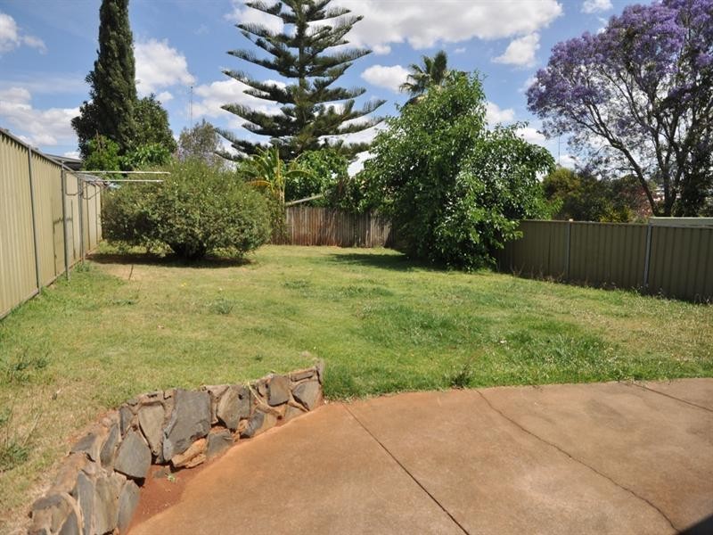 358 Alderley Street, Kearneys Spring QLD 4350
