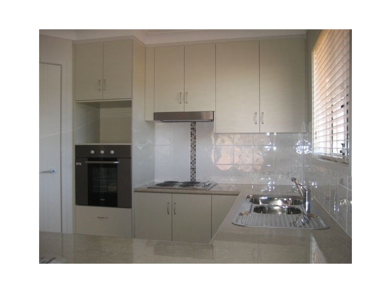 1 Wren Street, Highfields QLD 4352