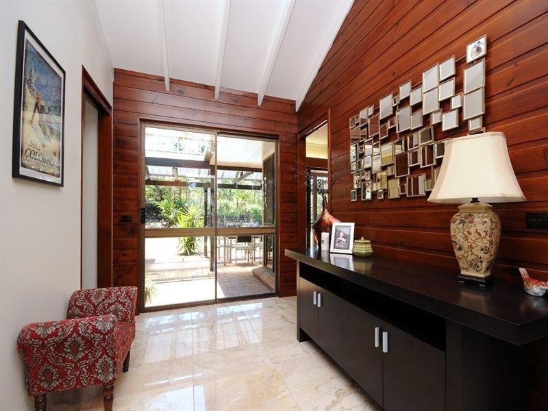 1 Niddrie Drive, Middle Ridge QLD 4350