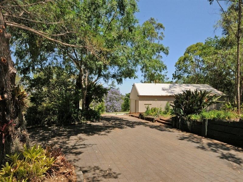 1 Niddrie Drive, Middle Ridge QLD 4350