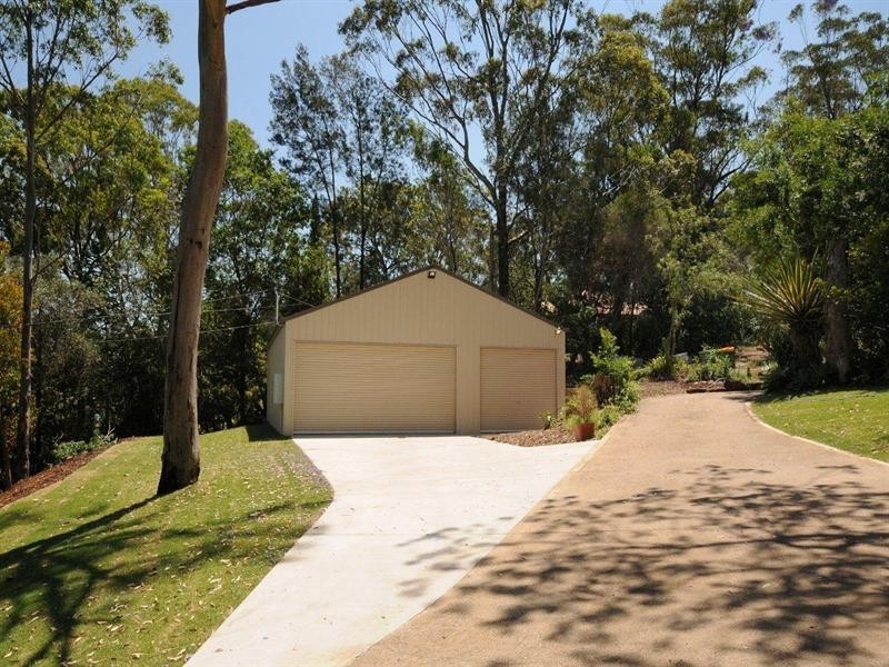 1 Niddrie Drive, Middle Ridge QLD 4350