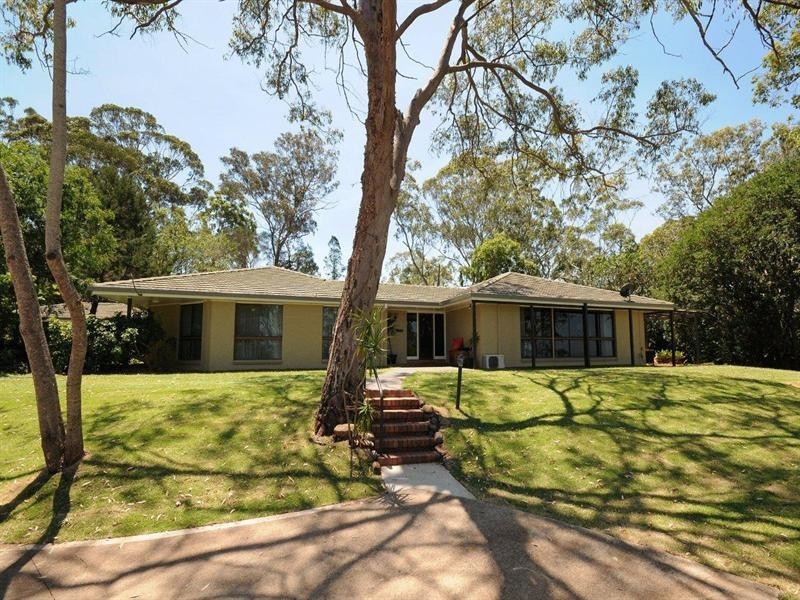 1 Niddrie Drive, Middle Ridge QLD 4350