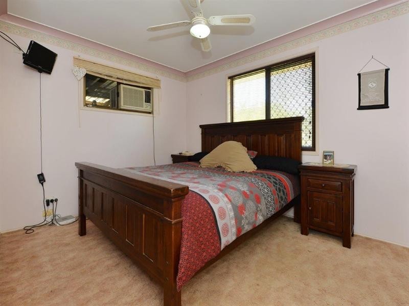 18 Balfour Street, Wyreema QLD 4352