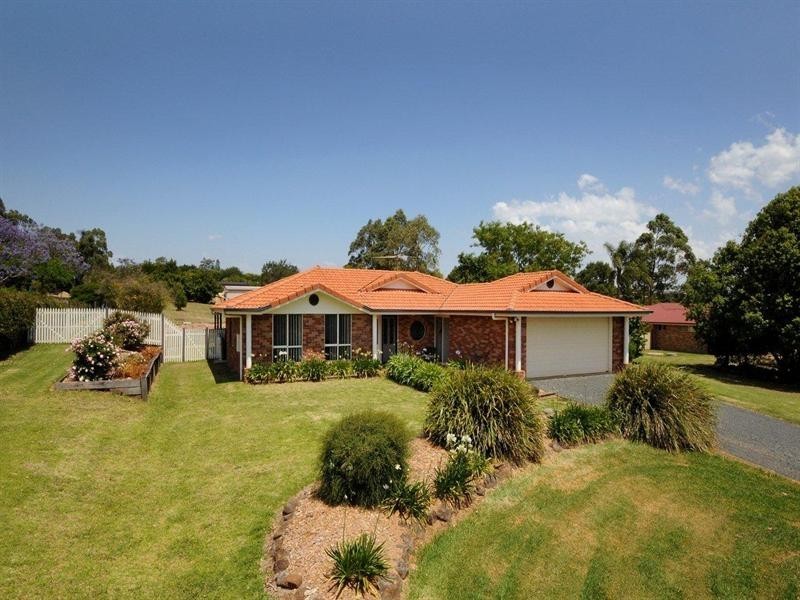 5 Denaid Street, Highfields QLD 4352