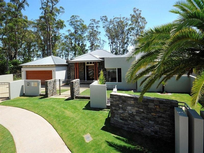 15 Colman Drive, Middle Ridge QLD 4350