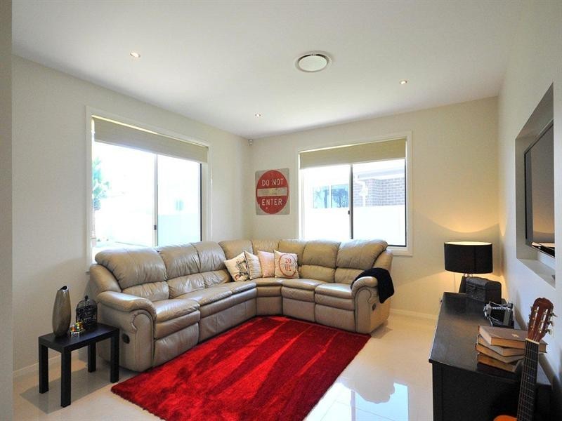 15 Colman Drive, Middle Ridge QLD 4350