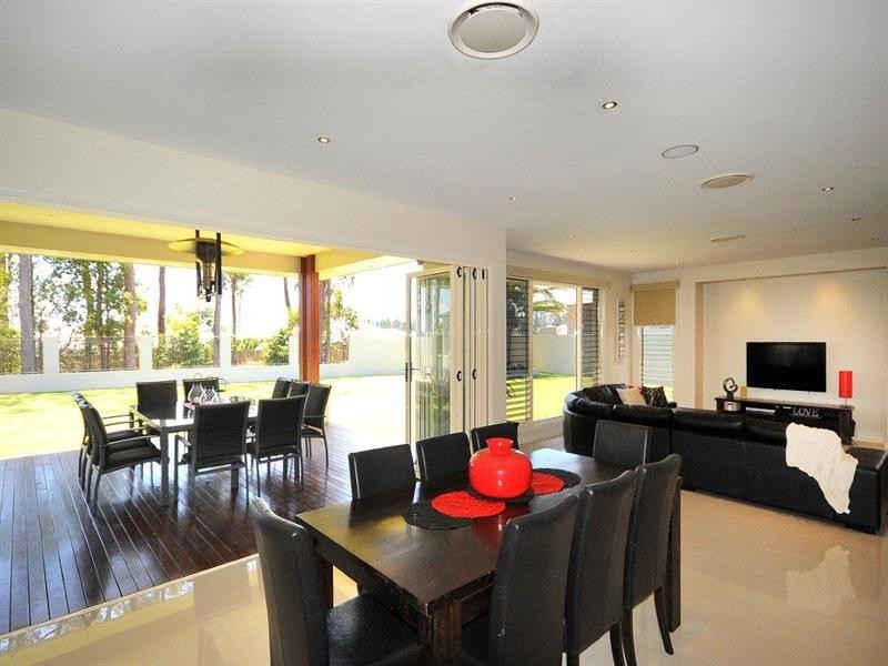 15 Colman Drive, Middle Ridge QLD 4350