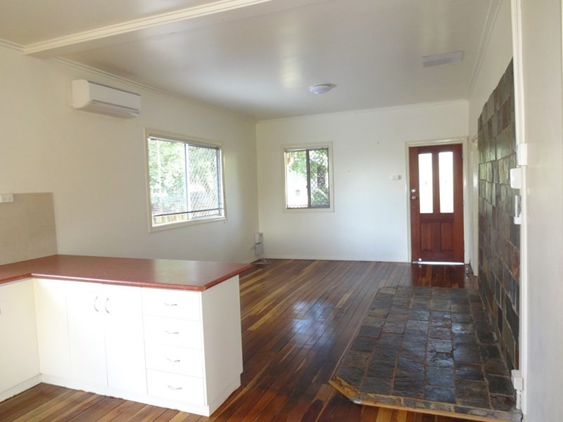 42 Belgium Street, South Toowoomba QLD 4350