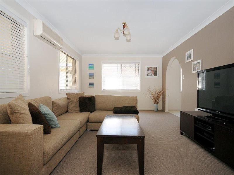 90 South Street, Rangeville QLD 4350