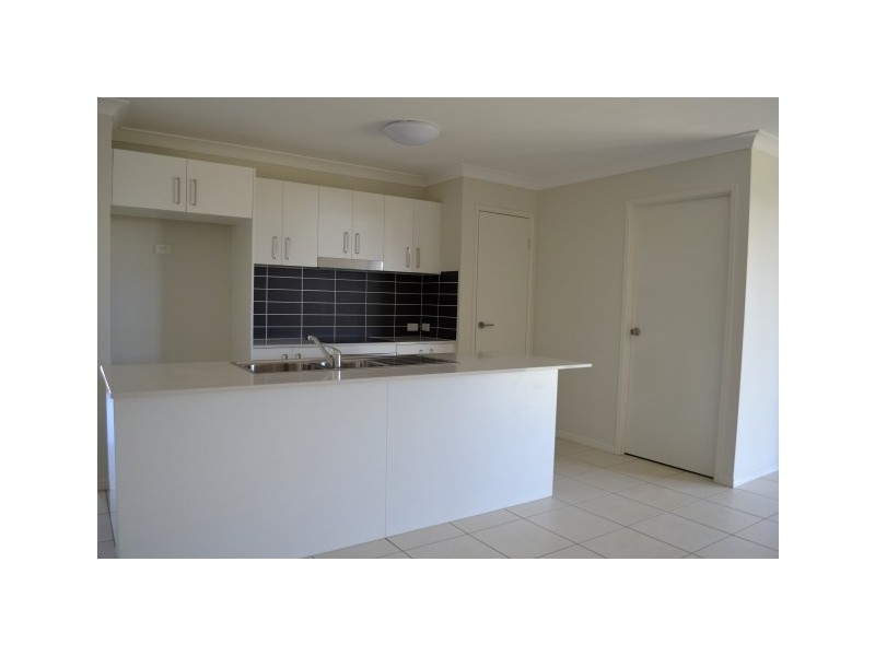 31 Goshawk Drive, Highfields QLD 4352